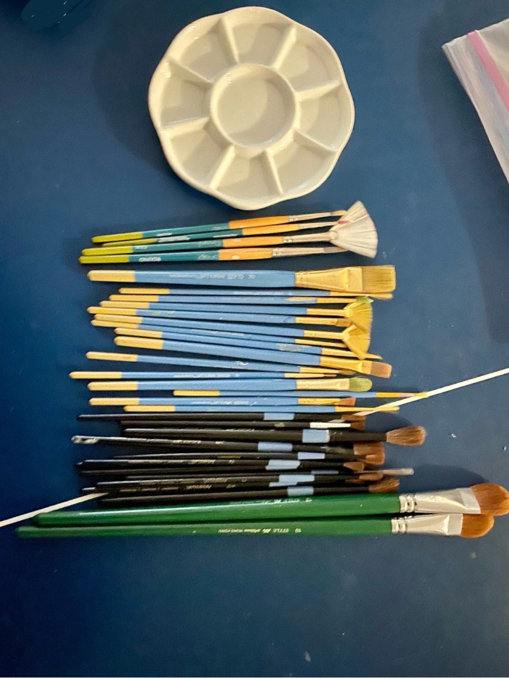 Assorted Paint Set
